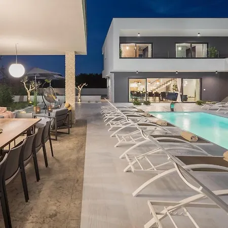 Villa Lap Sivati
